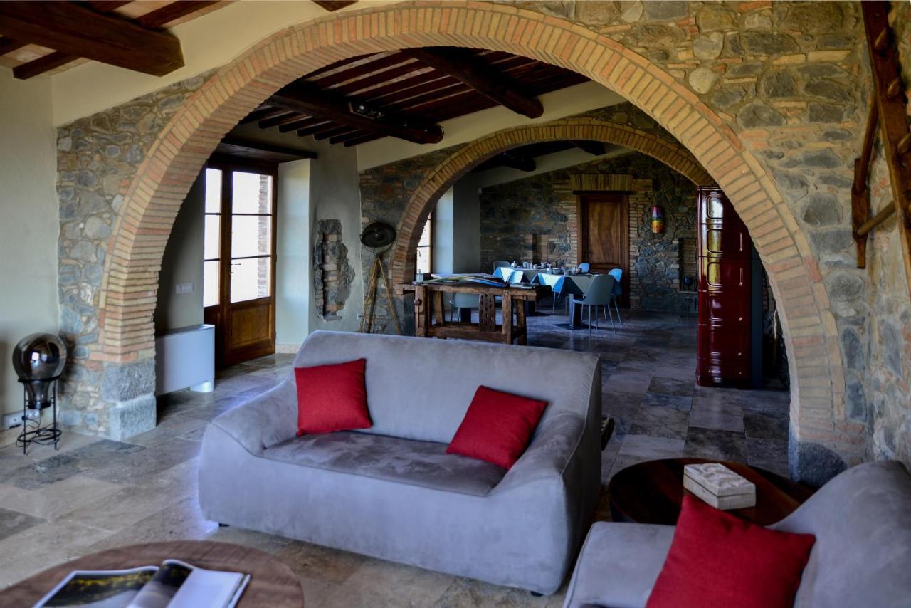 Casa Al Maestro B&B Radicofani Exterior photo